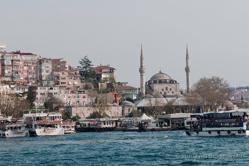 20100403_163351 D300.jpg - The Mihrimah Sultan Mosque is the best known landmark of Uskudar which is on the Asian side.  Built, 1548 by Mimar Sinan.  who built about 340 public structures in his life.   His most famous mosque is the Suleimaniye.